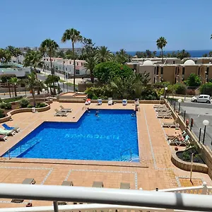 borinquen-2-only-280-meters-to-the-beach-balcony-with.in-canary-islands.com/